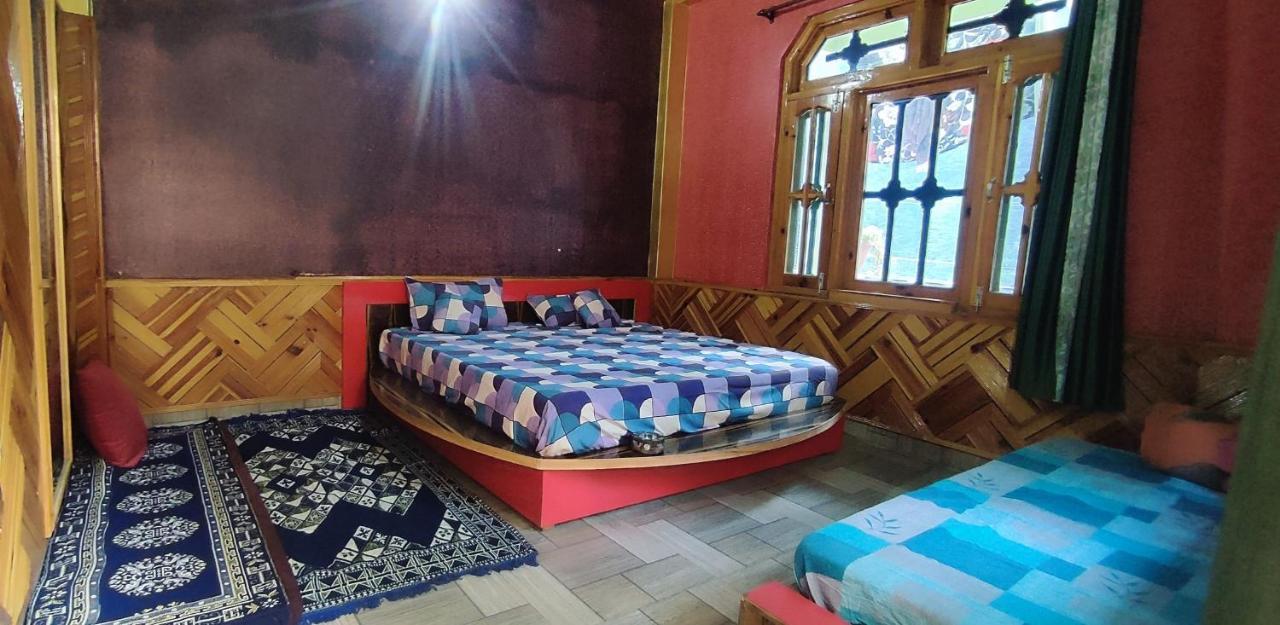 Little Hamlet Choj Homestay *